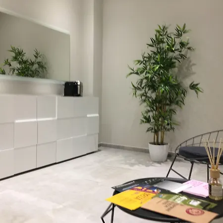 Гостевой дом Turin Central Rooms 3*