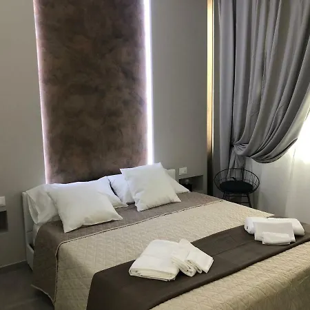 Casa de hóspedes Turin Central Rooms 3*